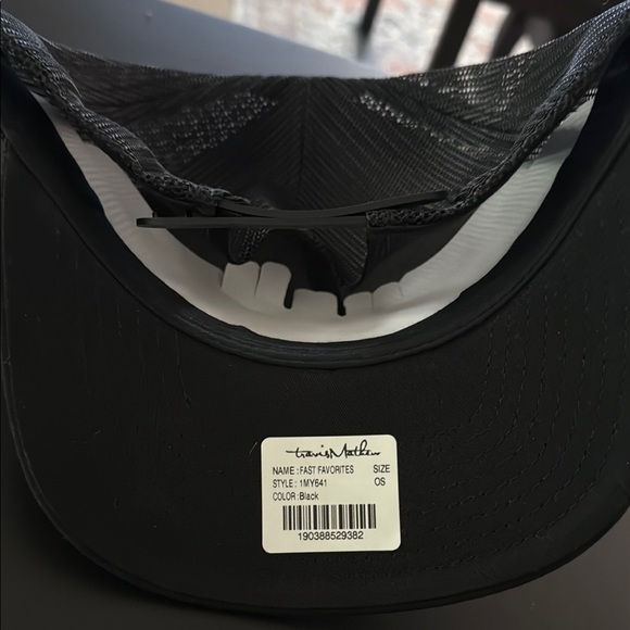 Travis Mathew Black Los Angeles Snapback Hat - Picture 5 of 8